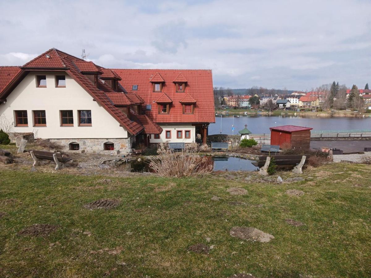 Hotel Leyla Frymburk Eksteriør billede