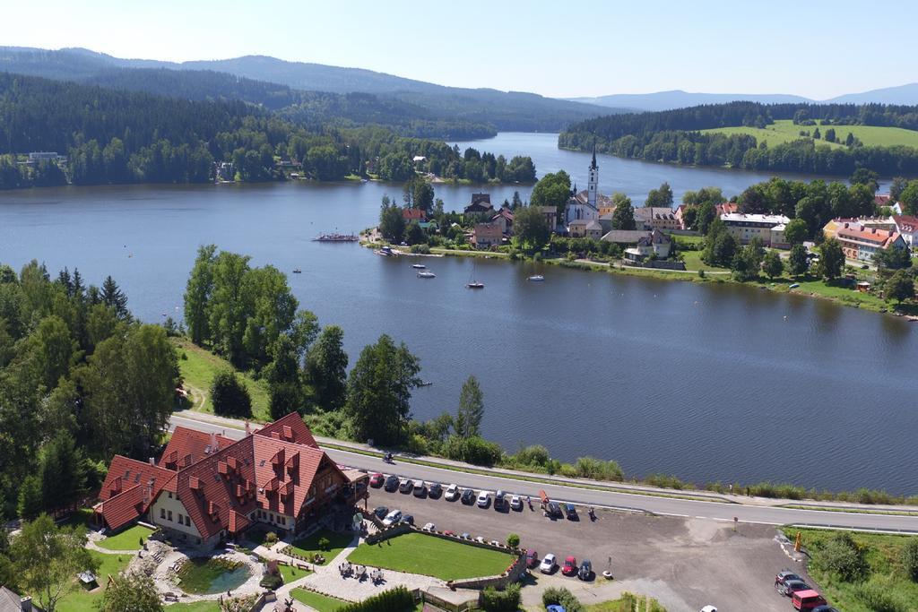 Hotel Leyla Frymburk Eksteriør billede